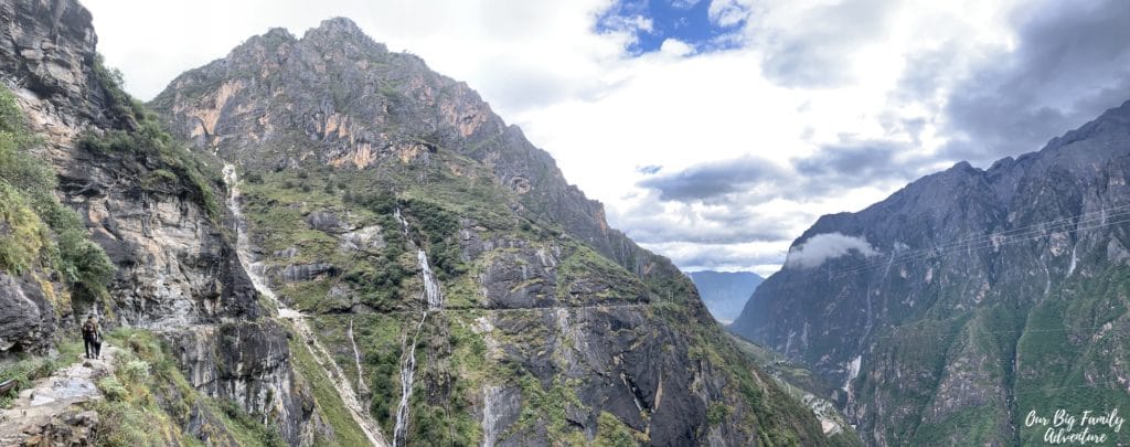 Upper Trail on Tiger Leaping Gorge